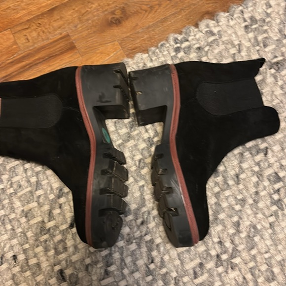 Antonio De Faria | Black Chunky Suede Bootie - Picture 3 of 7